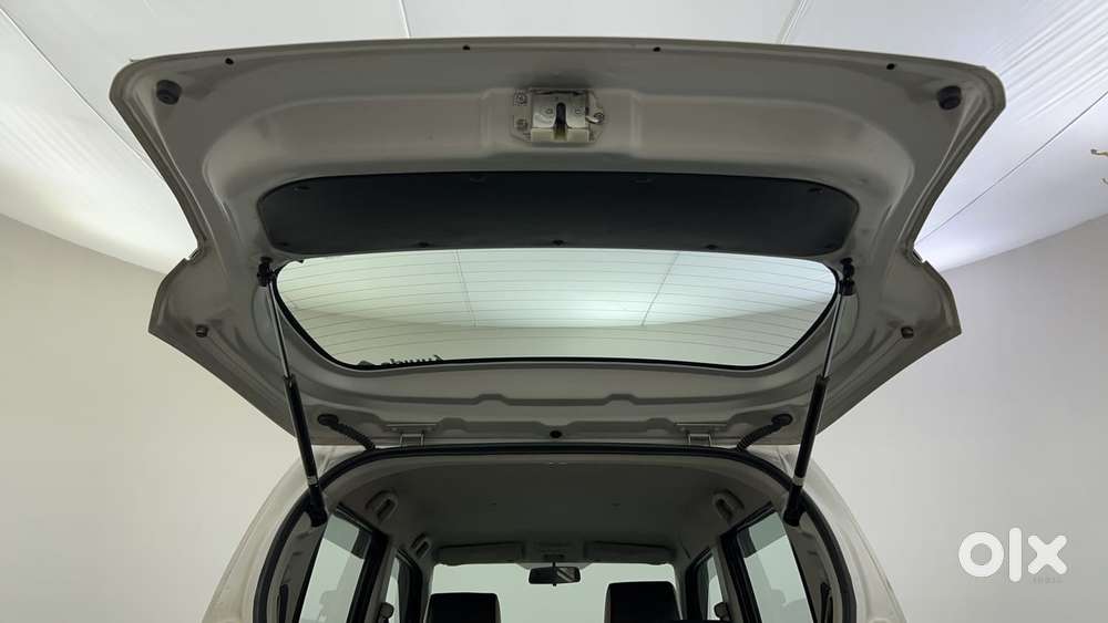 Maruti Suzuki Wagon R 1.0 2015-2019 Vxi (o) Amt, 2017, Petrol