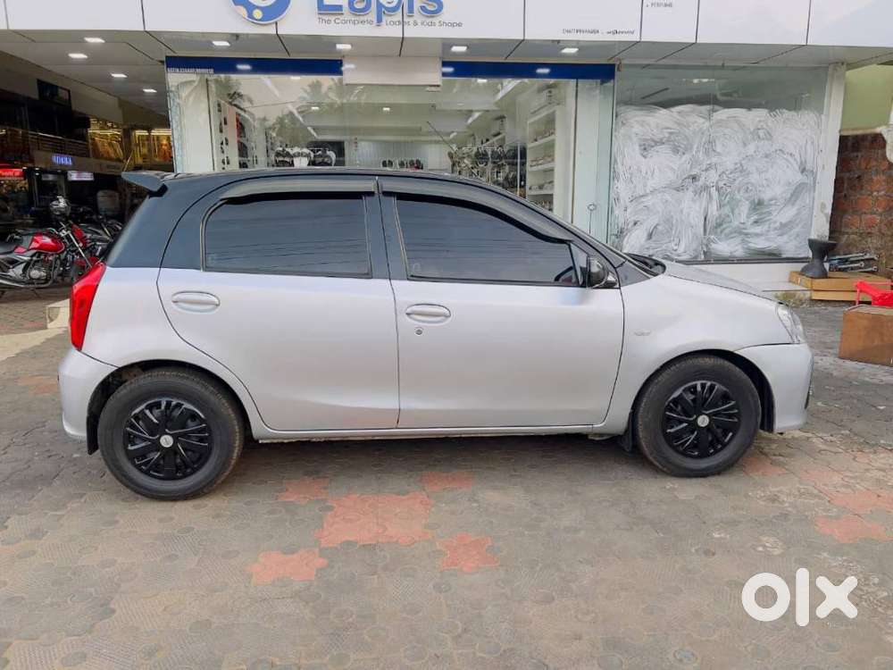 Toyota Etios Liva Gd (2011 December)