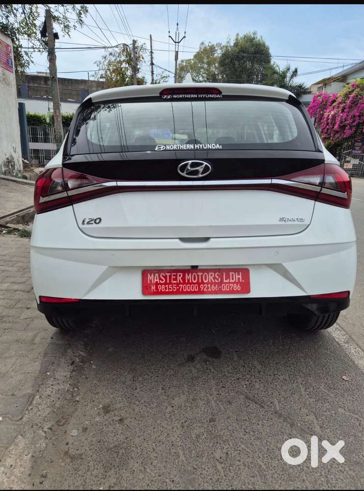 Hyundai I20 Sportz Plus Cvt, 2020, Petrol