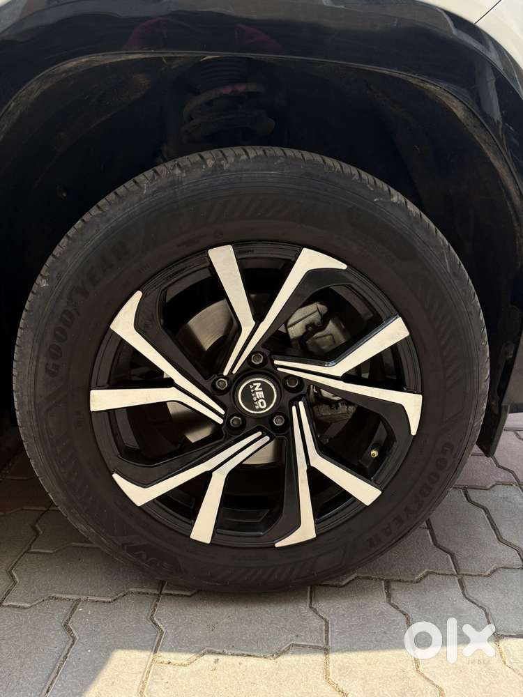 Tata Sierra Std, 2026, Petrol