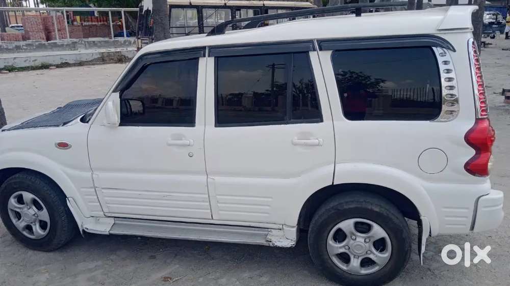 Mahindra Scorpio Classic 2007