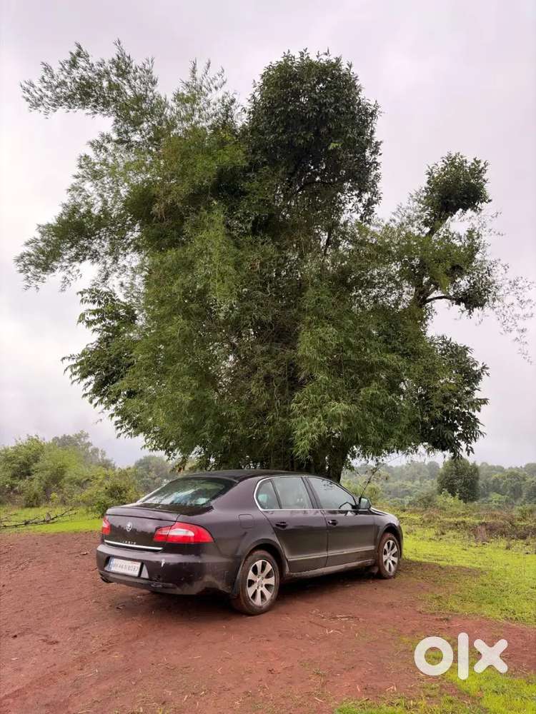 Skoda Superb 2.0 2011