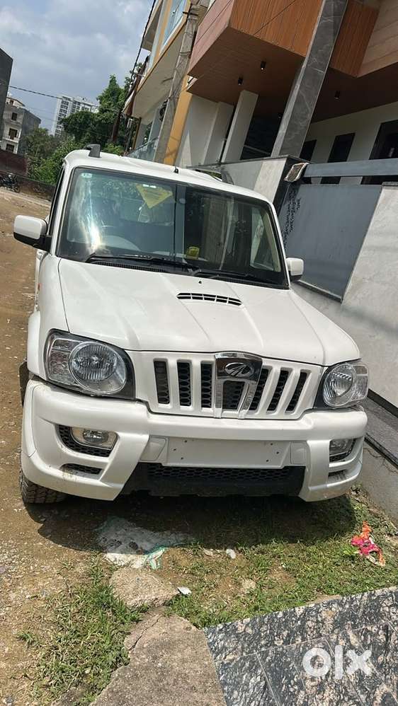 Mahindra Scorpio 2014