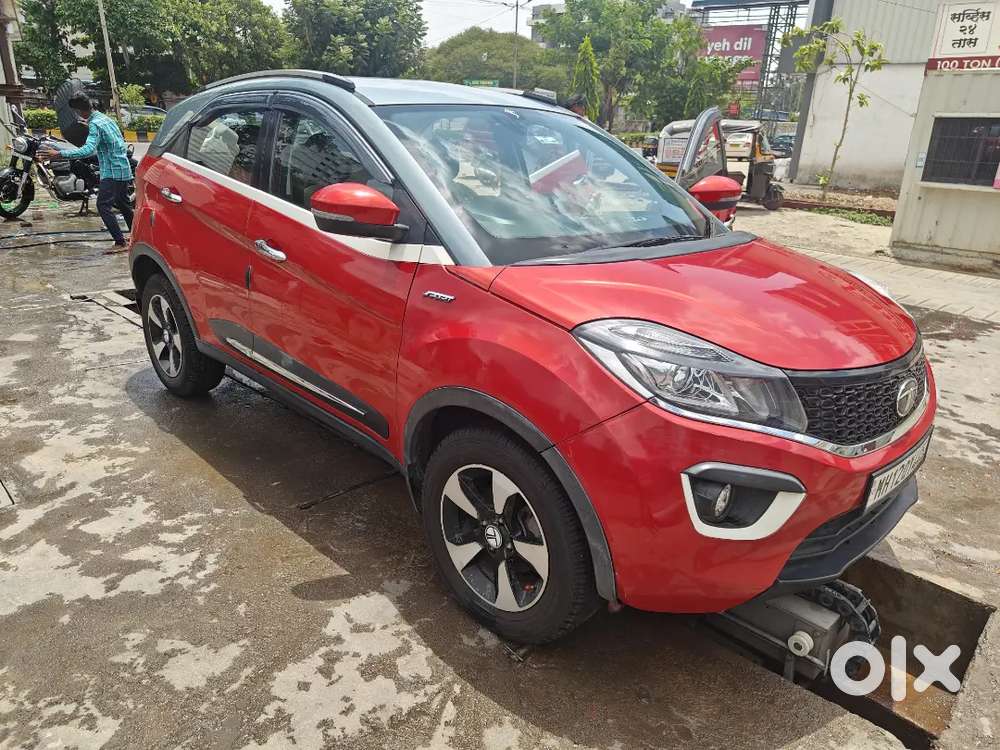 Tata Nexon 2018 Petrol Manual 2nd Owner