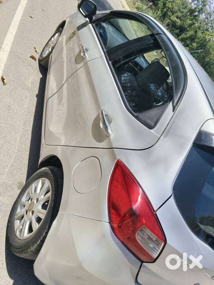 Tata Tiago 1.05 Revotorq Xz, 2018, Petrol