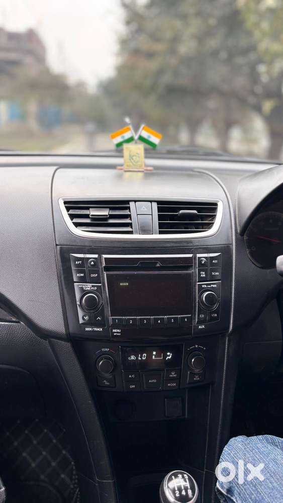 Maruti Suzuki Swift 2018 Zxi Plus, 2013, Petrol