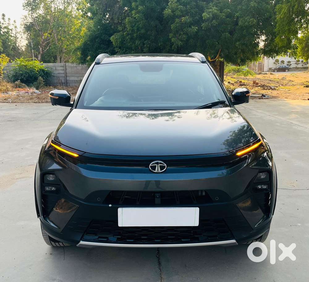 Tata Nexon Fearless Plus S 1.5 Revotorq Diesel 6 Amt Dt, 2023, Diese..