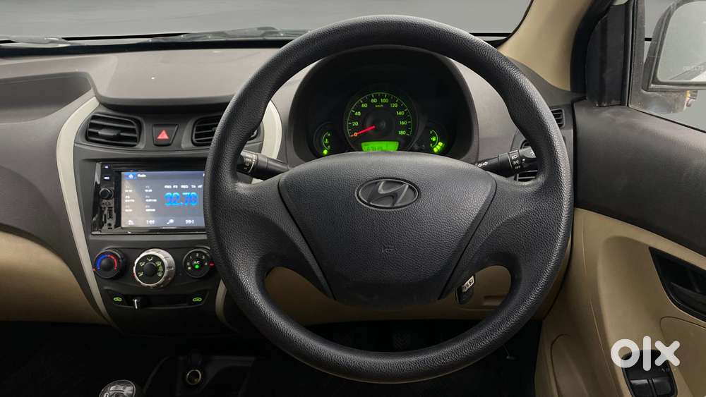 Hyundai Eon Era+ Se, 2017, Petrol