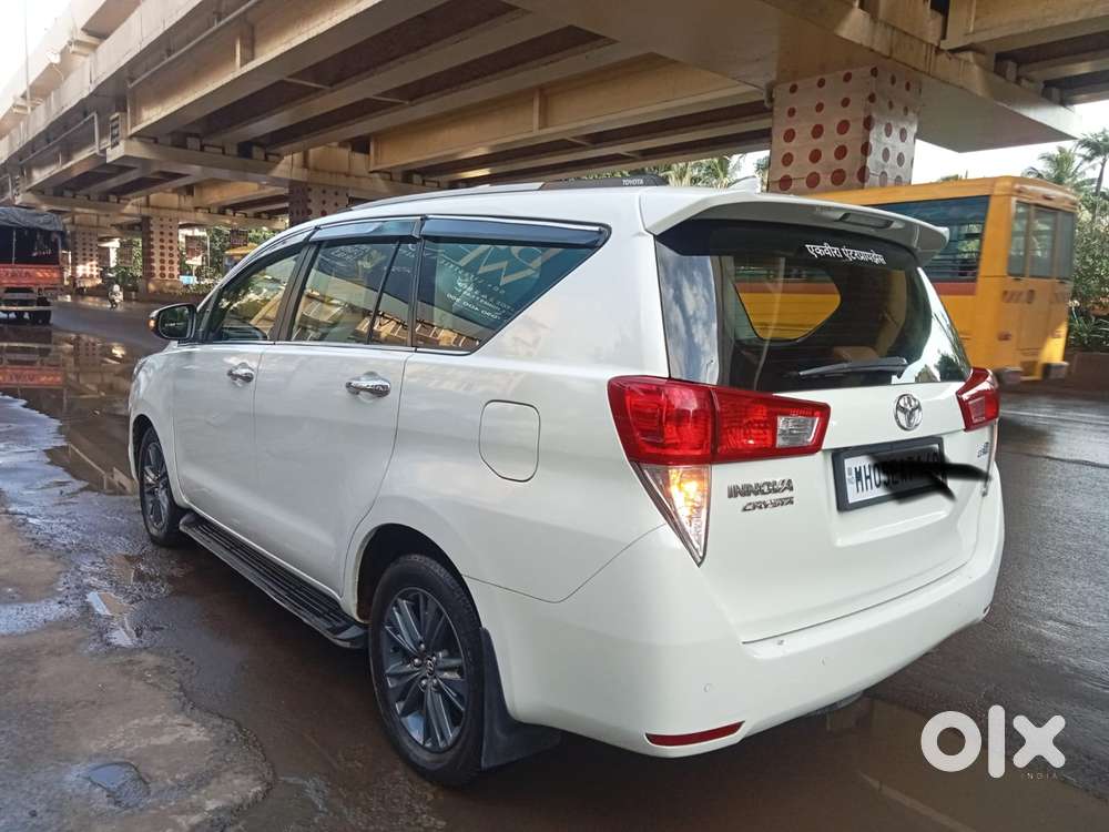 Toyota Innova Crysta 2.8z Automatic, 2017, Diesel