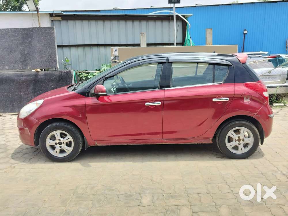 Hyundai I20 Sportz 1.2 Bs-iv, 2010, Petrol