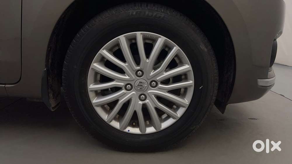 Maruti Suzuki Dzire 1.2 Zxi Amt, 2020, Petrol