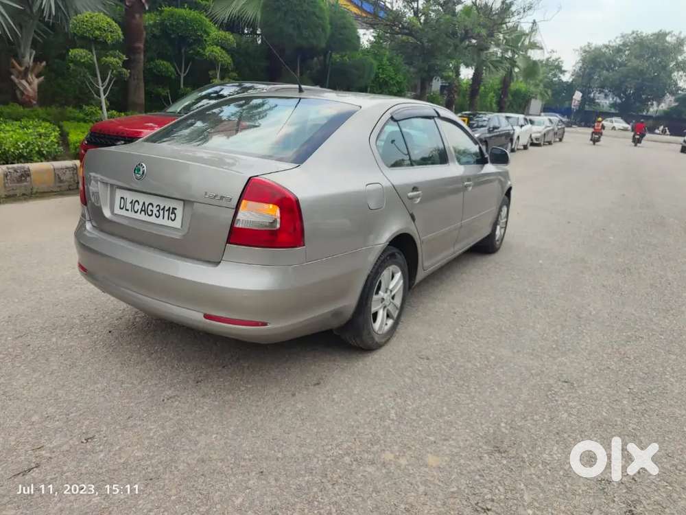 Skoda Laura 2011 Petrol Well Maintained