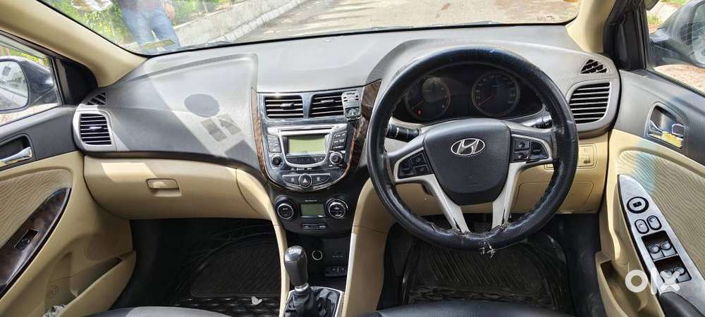 Hyundai Verna 1.6 Ex Vtvt, 2012, Petrol