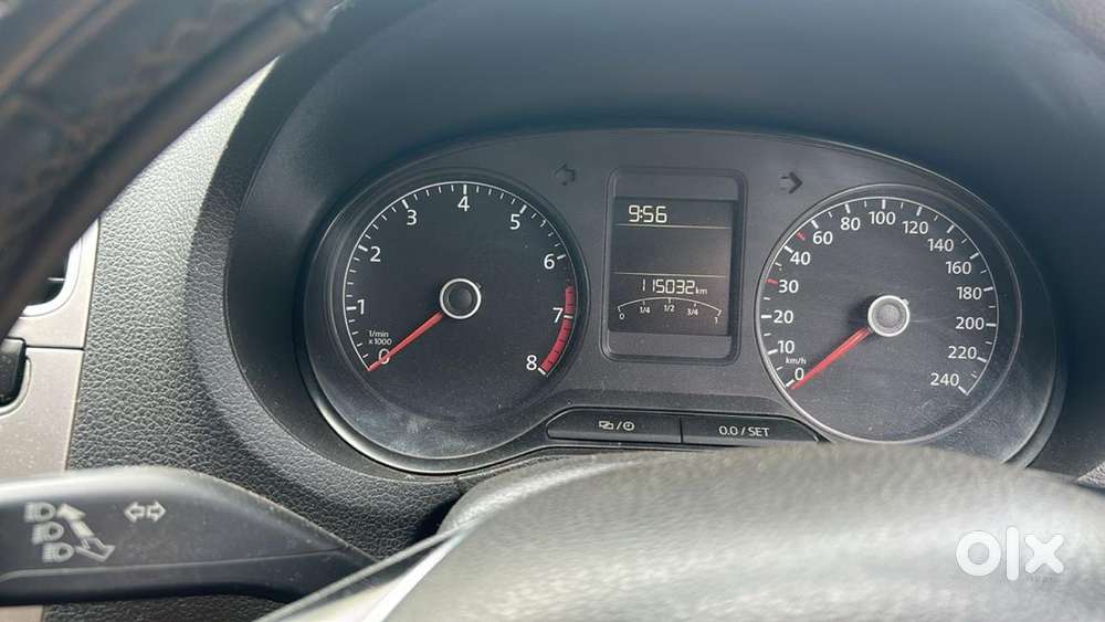Volkswagen Polo Highline 2015