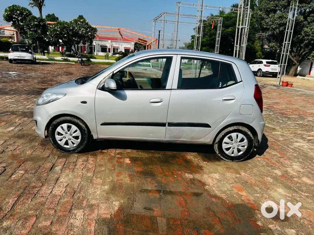 Hyundai I10 Magna 2012 Car