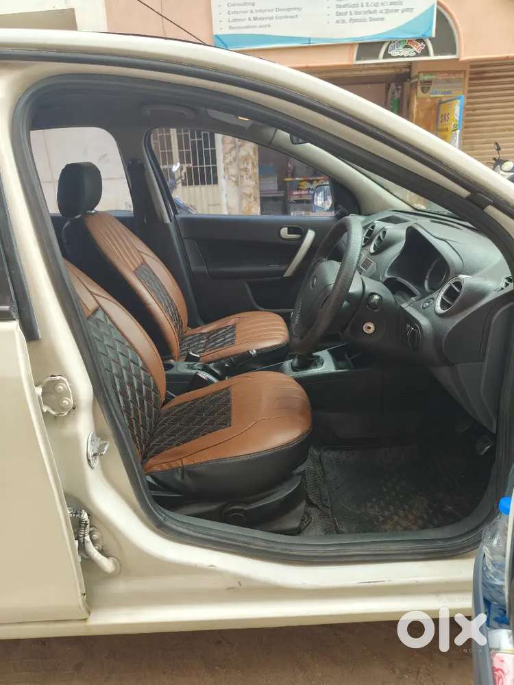 Ford Fiesta 2015 Diesel 112340 Km Driven