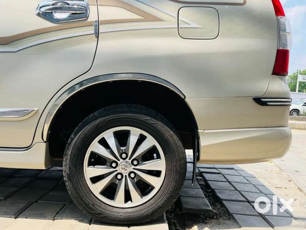 Toyota Innova 2.5 Vx 2016