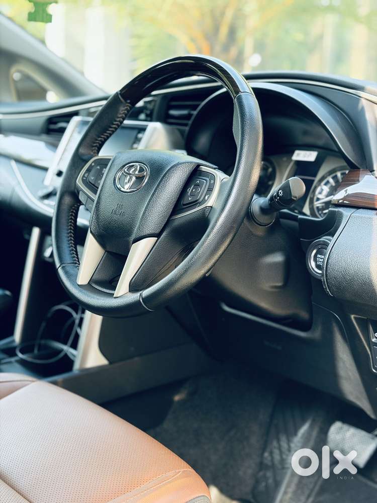 Toyota Innova Crysta