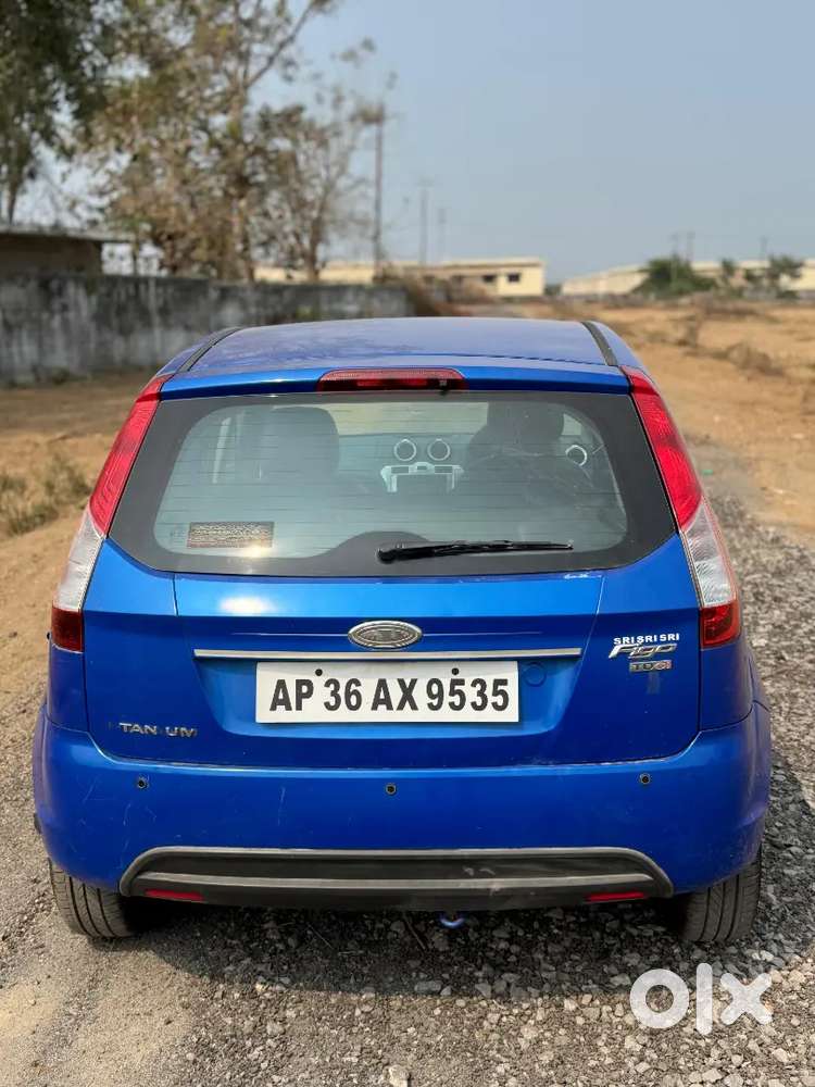 Ford Figo 
2013 Top Model 
Diesel