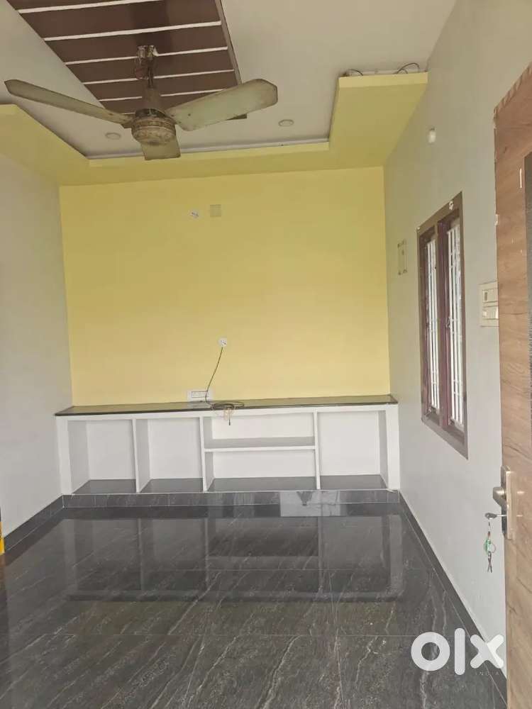Good 1 BHK available for rent in kovvur main road area