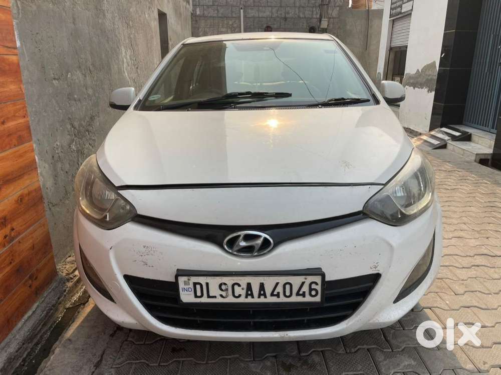 Hyundai I20 2012 Cng & Hybrids Good Condition