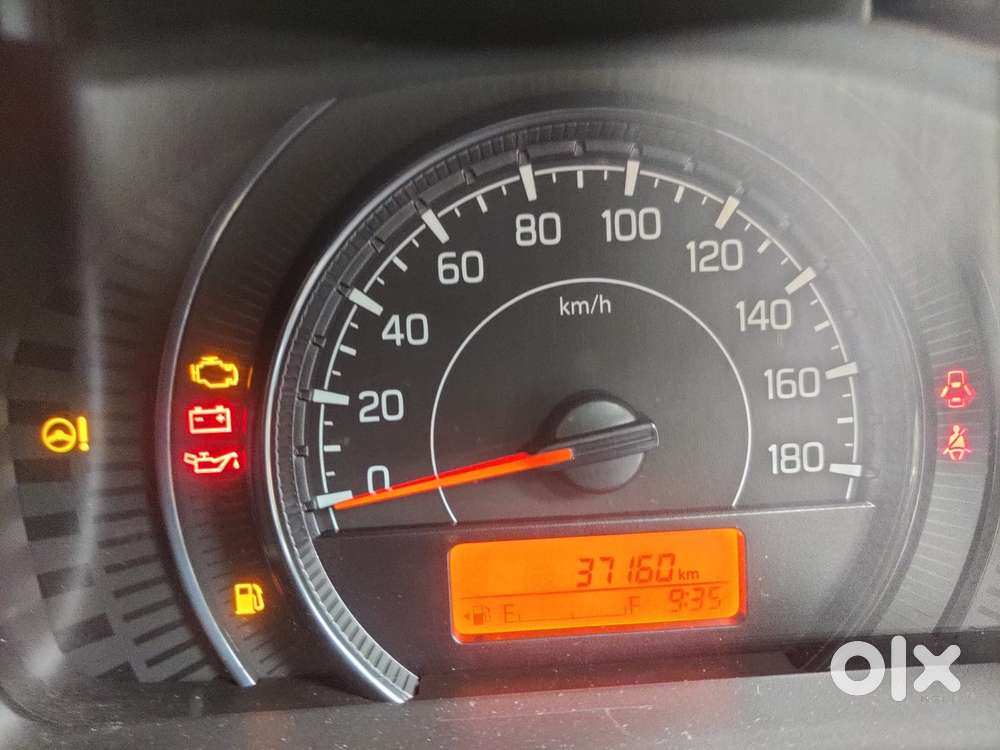 Maruti Suzuki Wagon R Zxi, 2023, Petrol