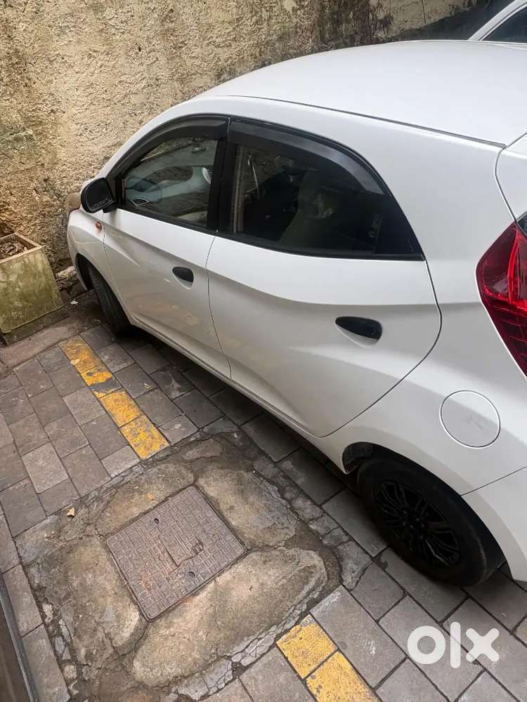 Hyundai Eon 2016 Petrol Well Maintained