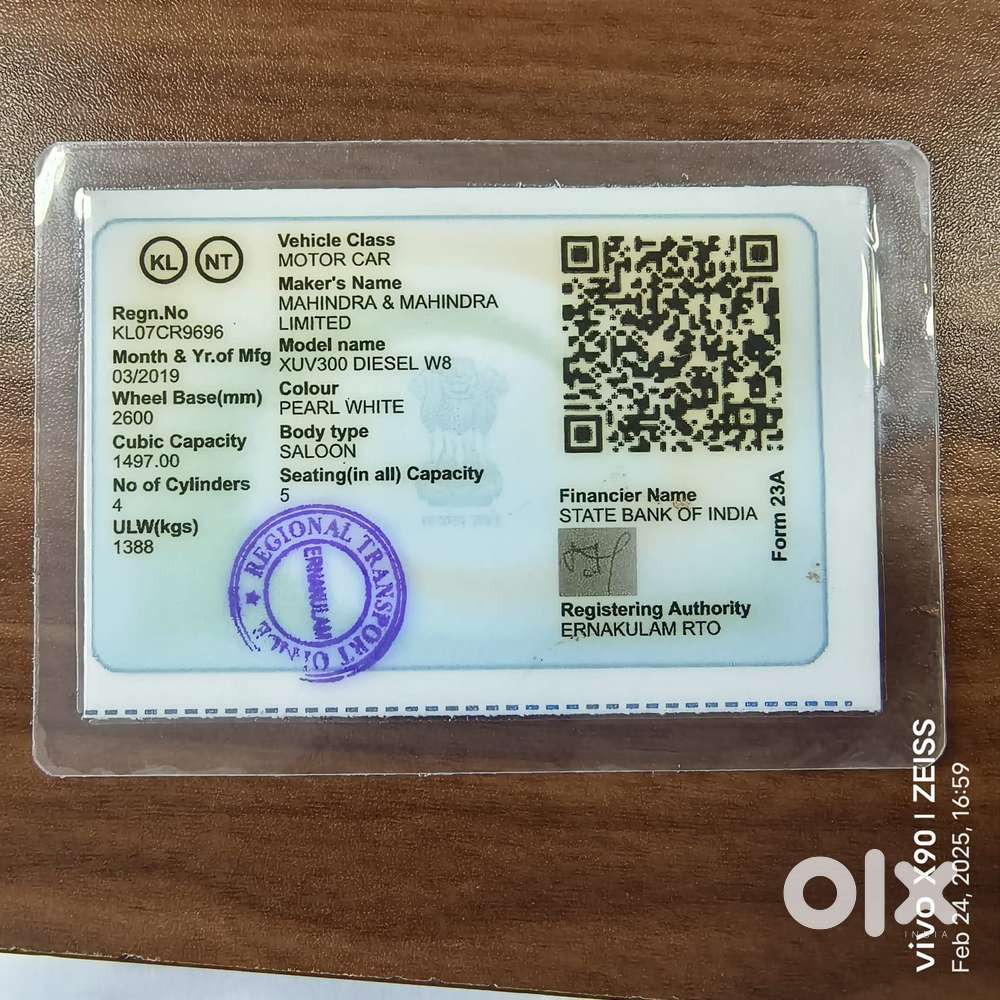 Mahindra Xuv300 W8 Diesel, 2019, Diesel