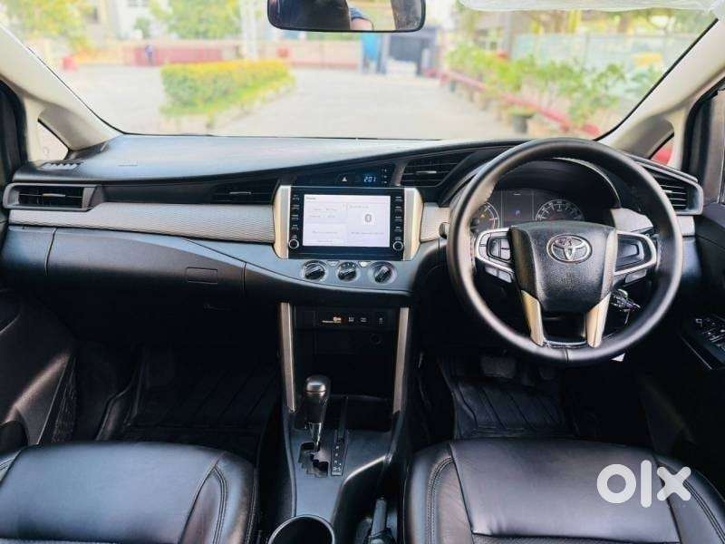 Toyota Innova Crysta [2020-ongoing] 2.4 Gx 7 Str, 2021, Diesel