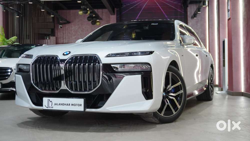 Bmw 7 Series 740i M Sport Petrol Automatic, 2025, Petrol