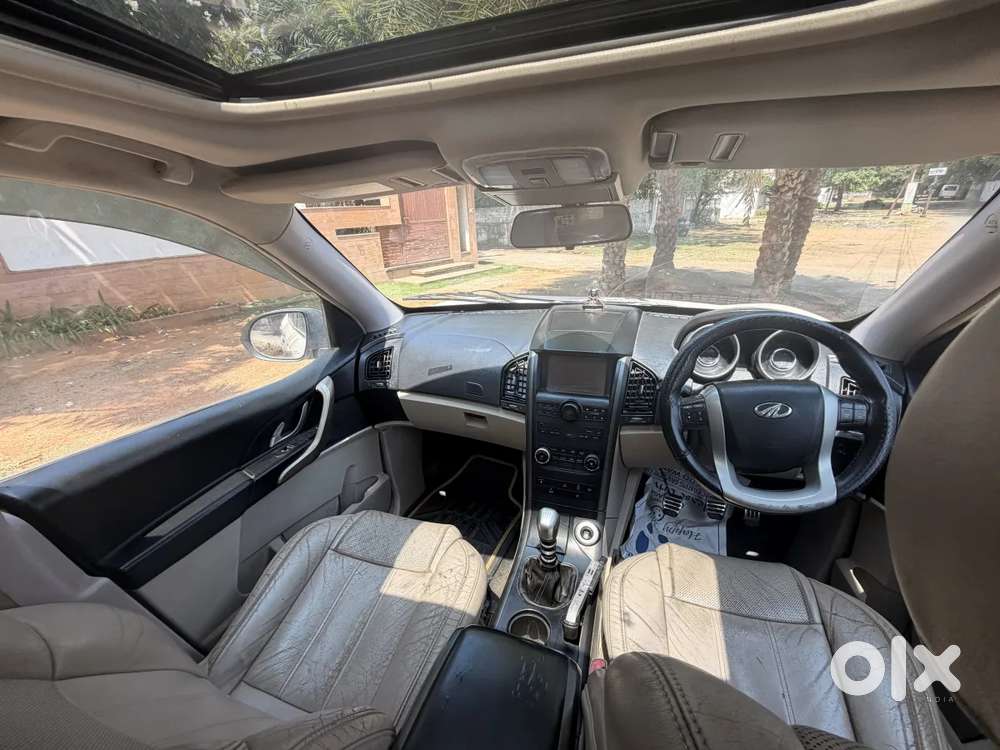 Mahindra Xuv500 At W10 Fwd, 2015, Diesel