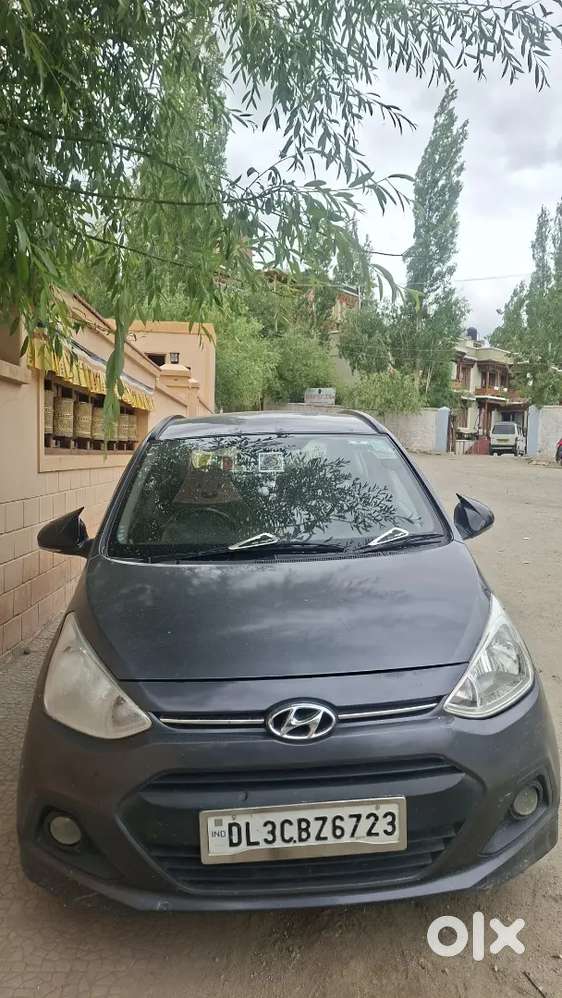Hyundai Grand I10 2013 Petrol 180000 Km Driven