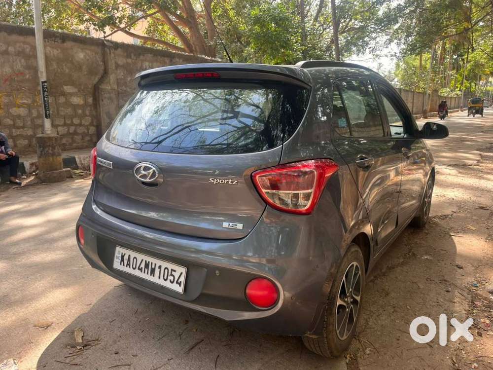 Hyundai Grand I10 Sportz (o) 1.2 At Vtvt, 2019, Petrol
