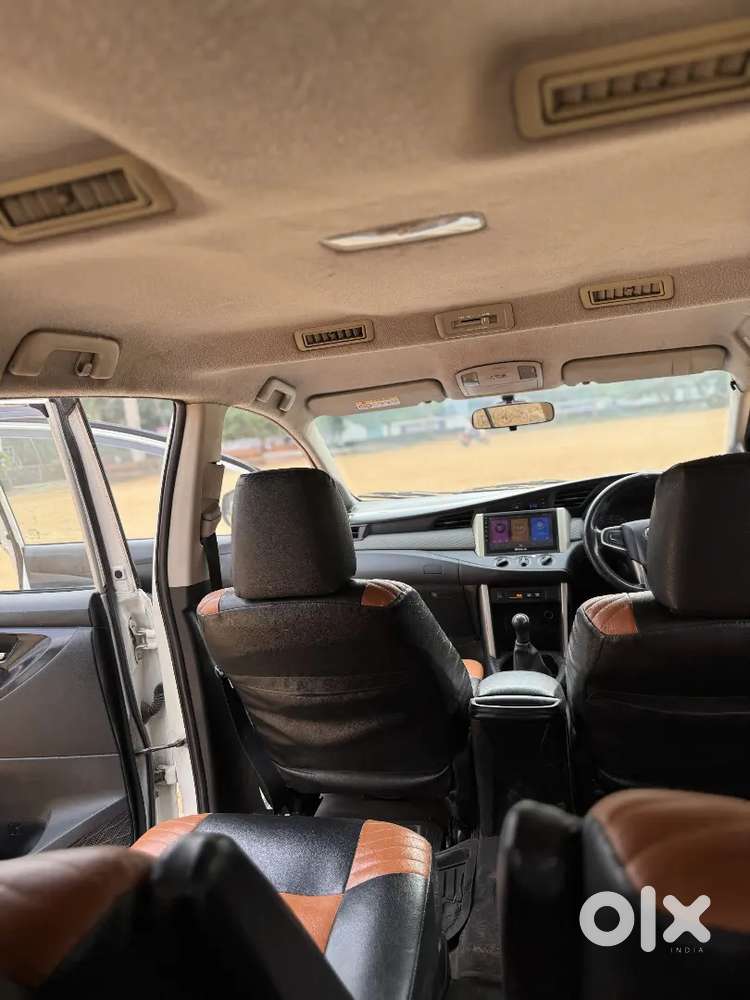 Toyota Innova Crysta 2017