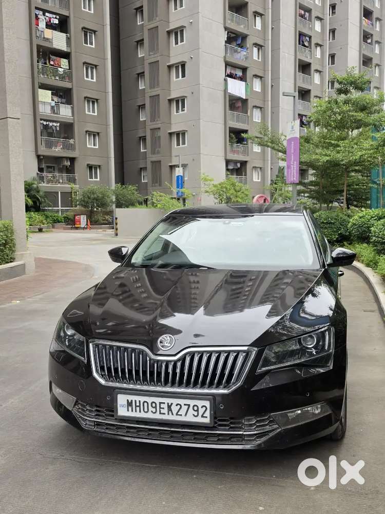 Skoda Superb 2017 L&k Automatic Petrol 83000 Km