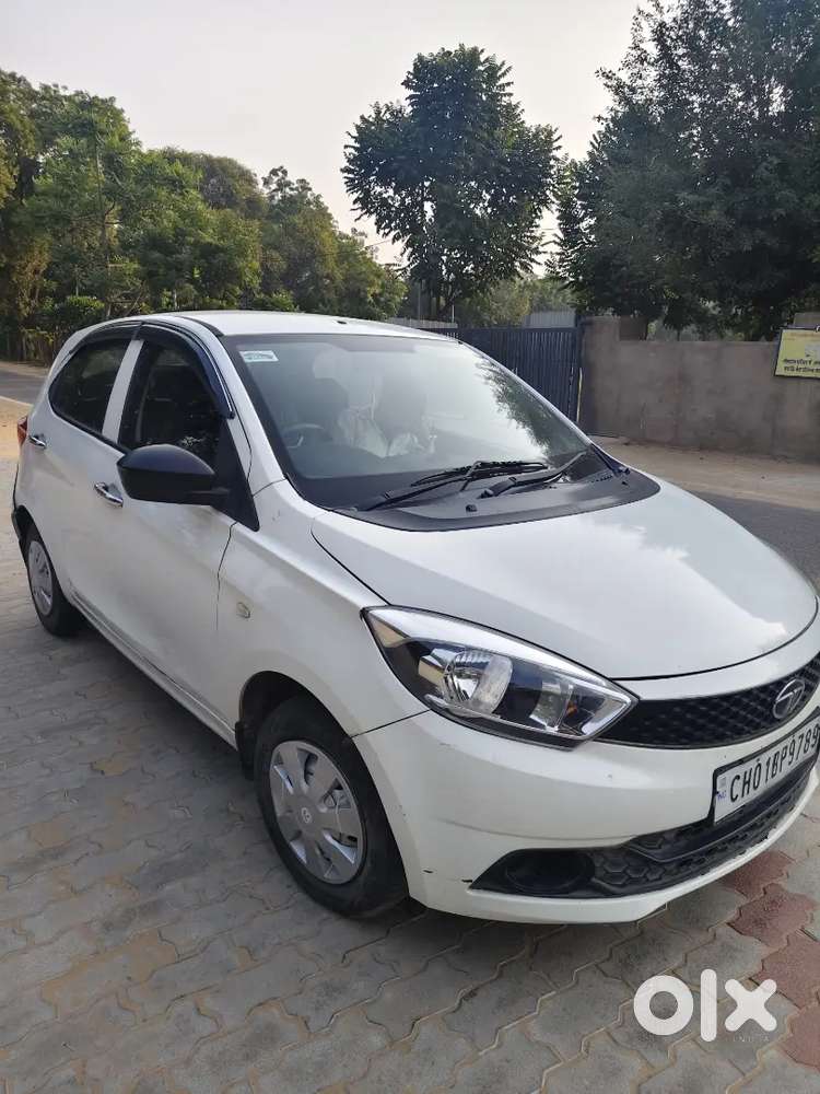 Tata Tiago 2017 Petrol