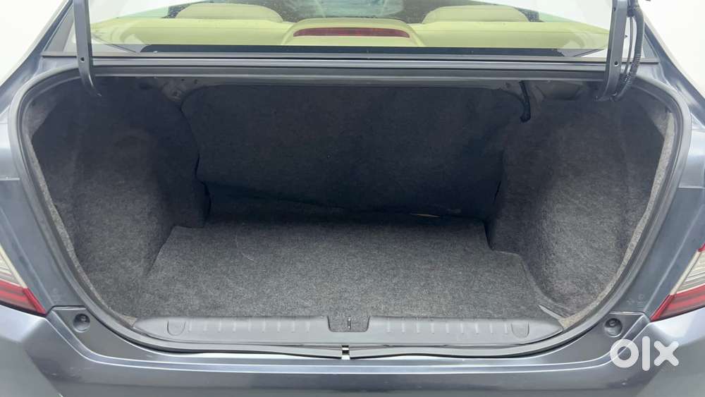 Honda Amaze Vx 1.2 Petrol Mt, 2022, Petrol