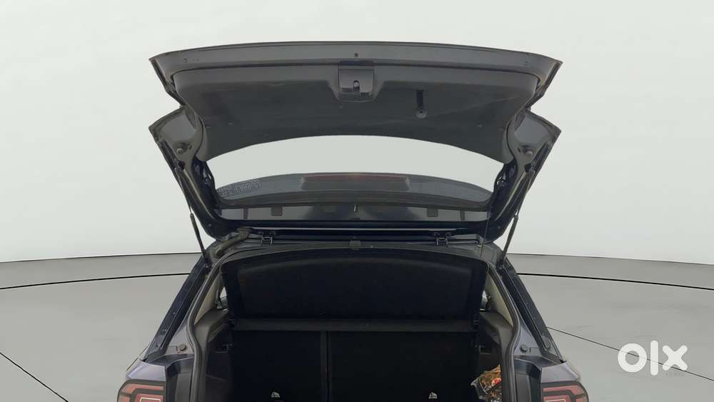 Volkswagen Taigun Topline 1.0 Tsi Mt (electric Seats), 2024, Petrol