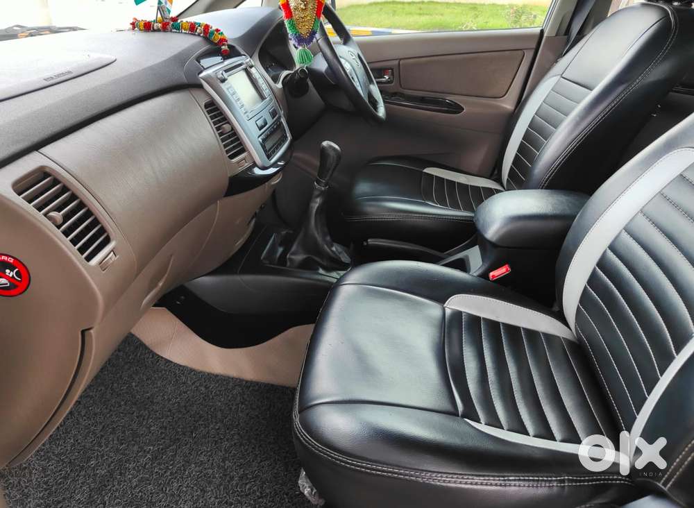 Toyota Innova 2.5 V 7 Str, 2015, Diesel