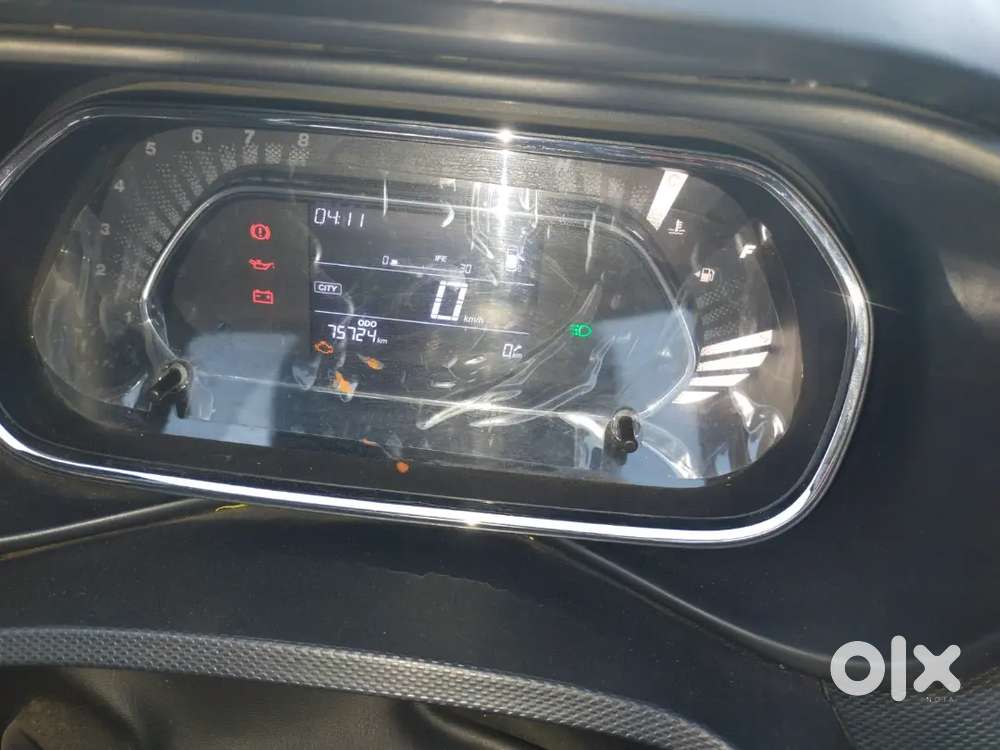 Nexon 1 Hand Car