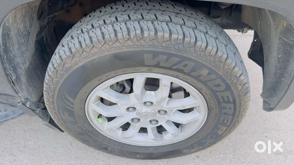 Mahindra Tuv 300 Mhawk100 T8, 2017, Diesel