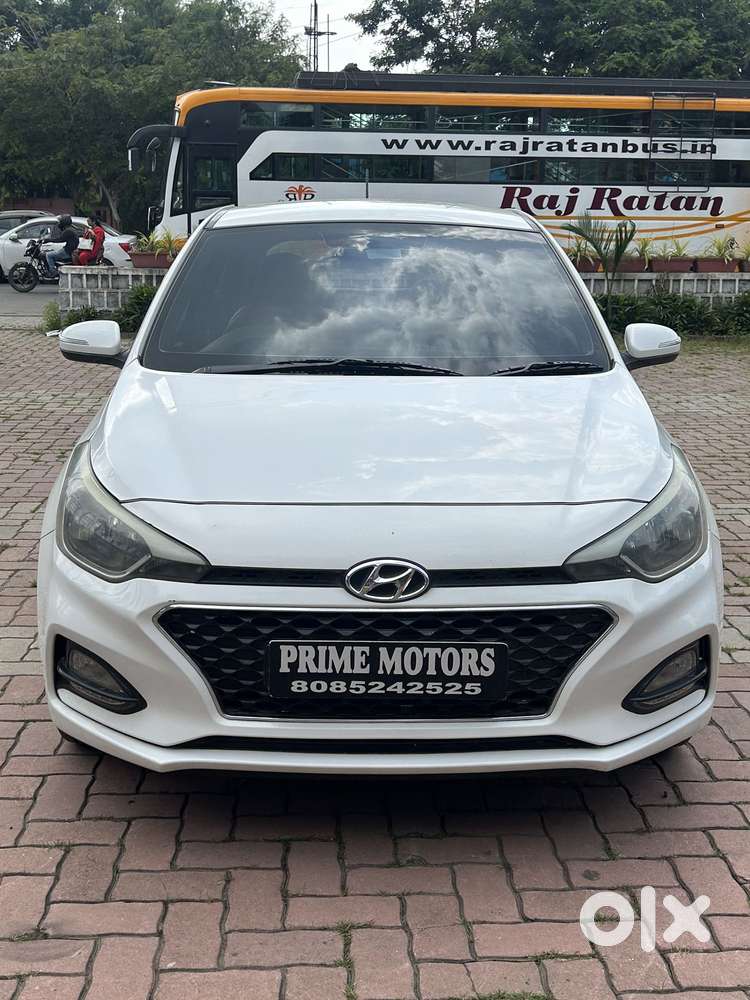 Hyundai I20 Sportz Plus, 2019, Petrol