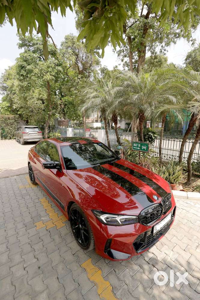 Bmw M340i Xdrive Shadow Edition  Oct 2023  3,800 Km  Melbourne Red