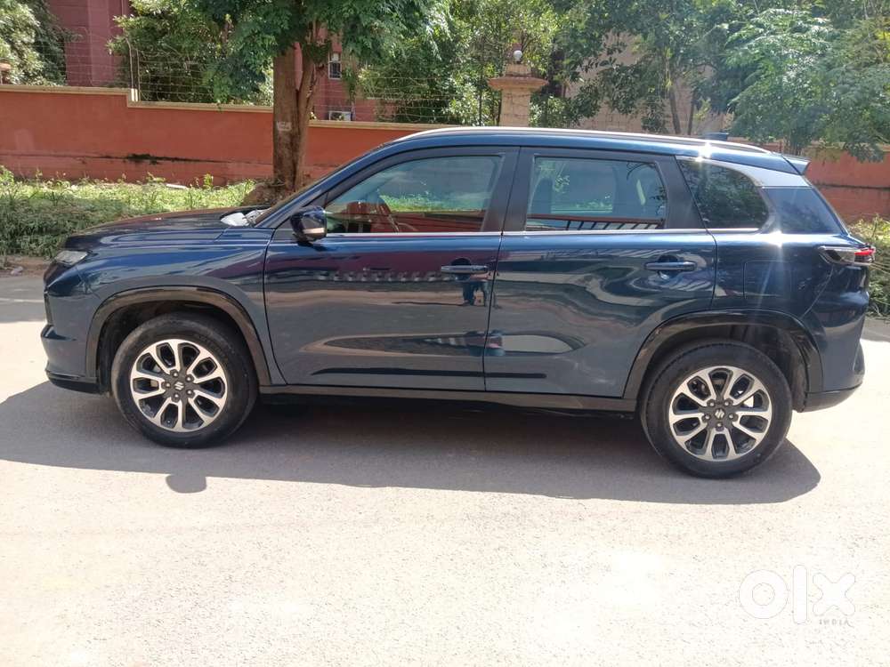 Maruti Suzuki Grand Vitara 1.5 Alpha Plus Intelligent Hybrid Ecvt, 2..
