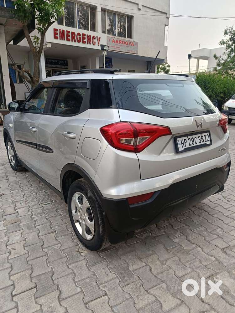 Mahindra Xuv300 W6, 2023, Petrol