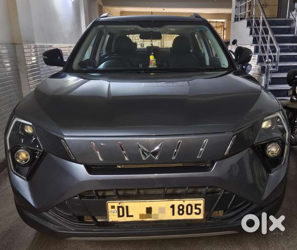 Mahindra Xuv 3xo Mx3, 2025, Petrol