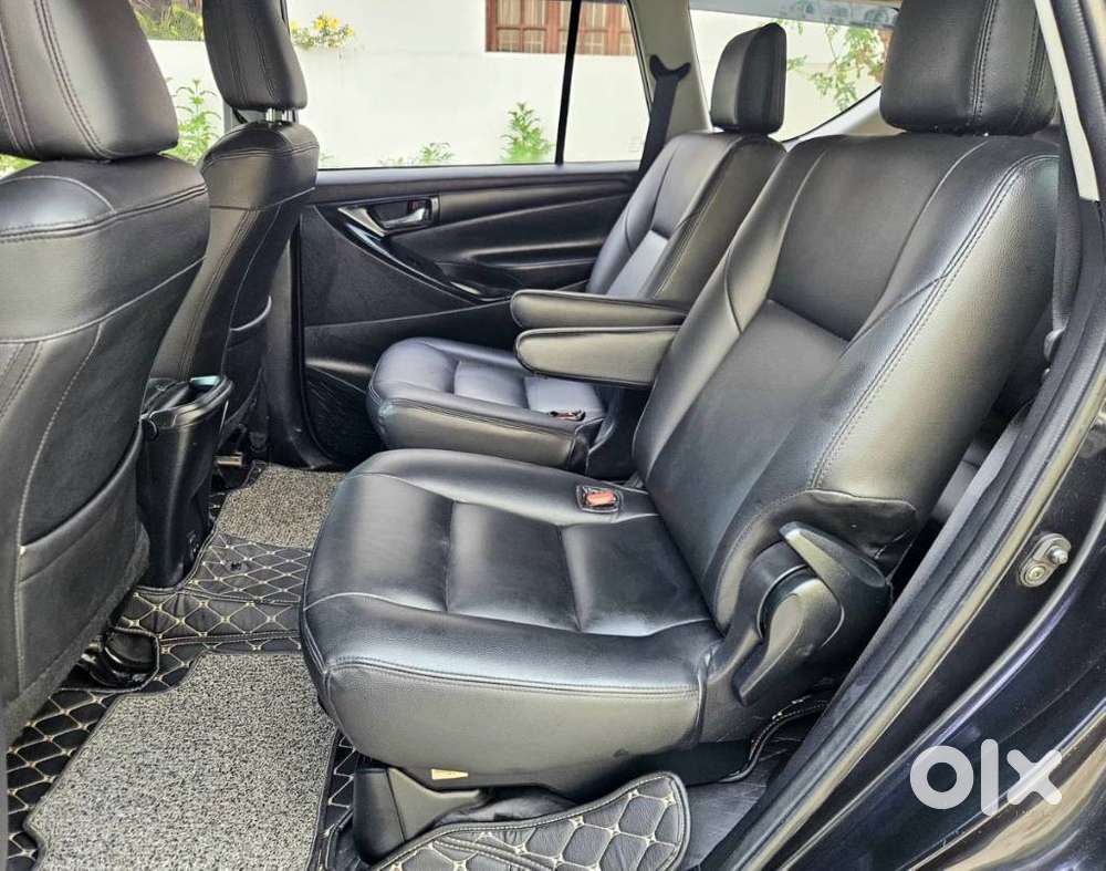 Toyota Innova Crysta 2.8 Gx At 8 Seater, 2021, Diesel