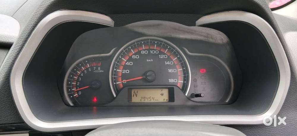 Maruti Suzuki Alto K10 1.0 Vxi Amt, 2015, Petrol