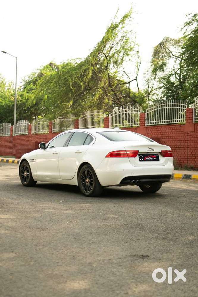 Jaguar Xe Portfolio, 2019, Diesel