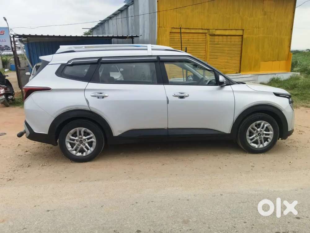 Kia Carens 2023 Diesel 57300 Km Driven